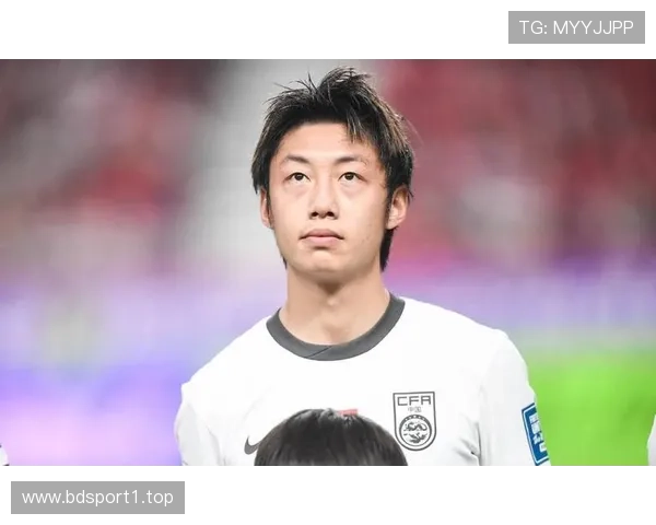 徐皓阳谈丢球过早问题 澳大利亚五后卫战术让防守失衡 徐皓阳谈丢球过早问题 澳大利亚五后卫战术让防守失衡